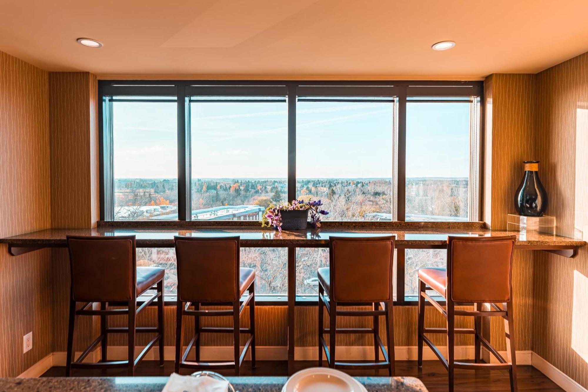 Red Deer Resort & Casino Экстерьер фото