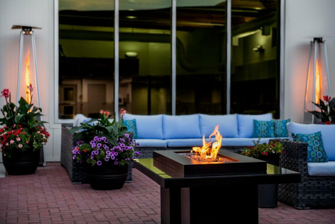 Red Deer Resort & Casino Экстерьер фото